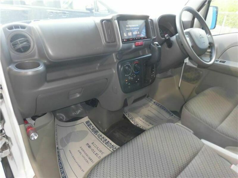 MINICAB VAN