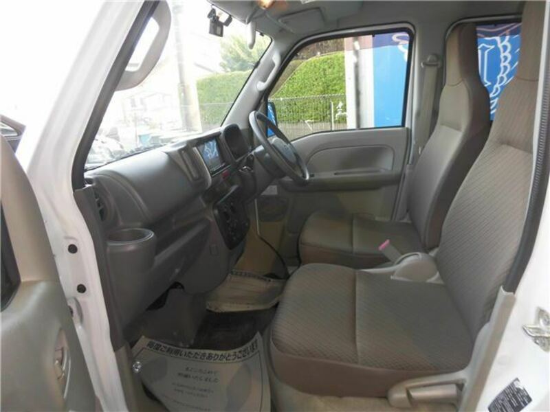 MINICAB VAN