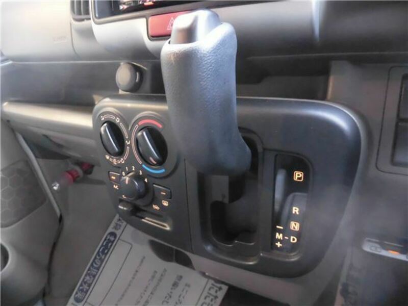 MINICAB VAN