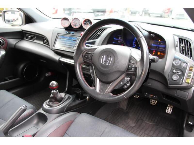 CR-Z