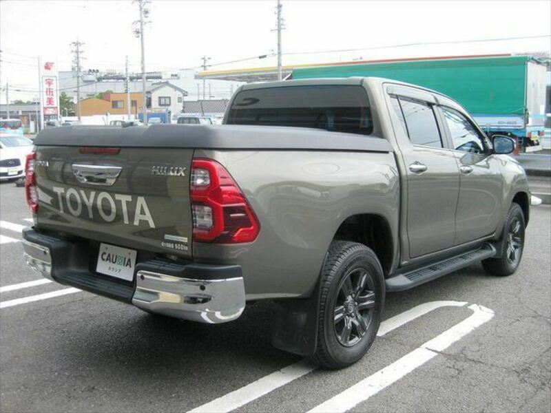 HILUX