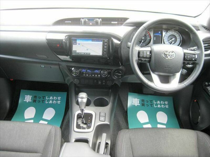HILUX