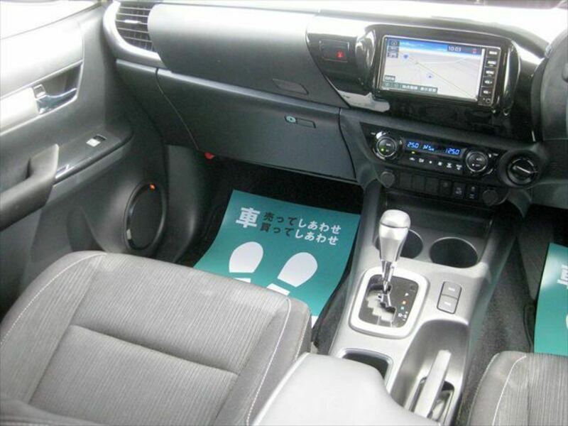 HILUX