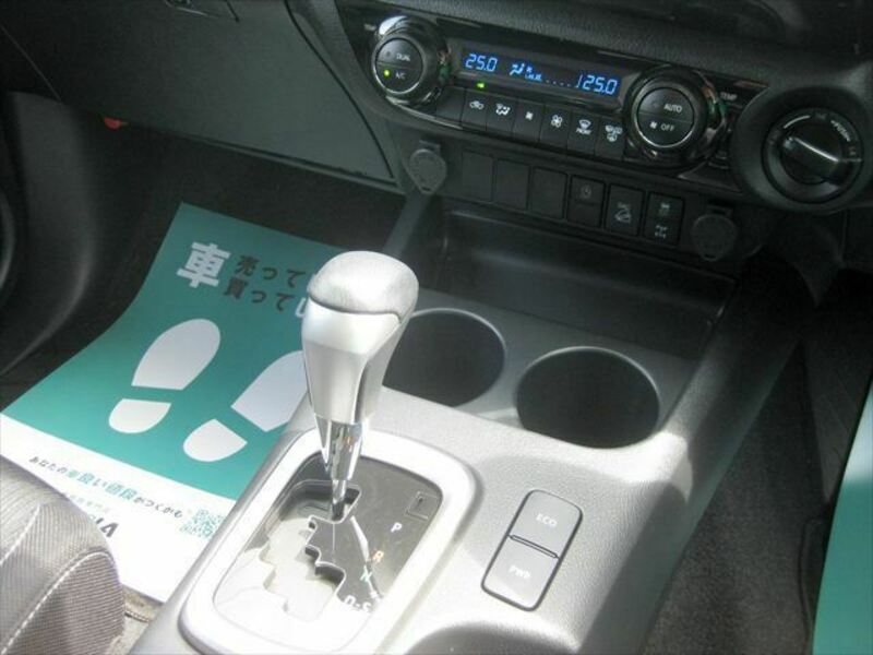 HILUX