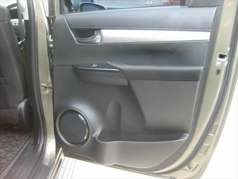 HILUX
