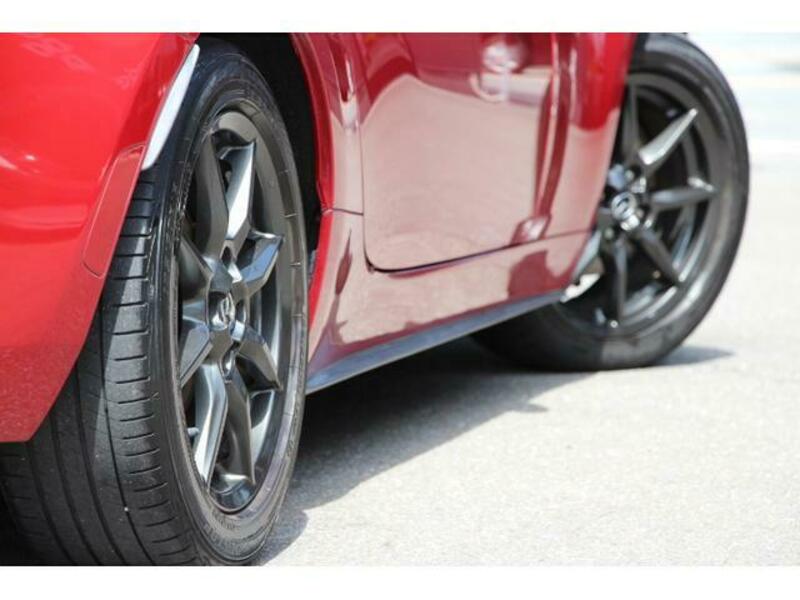 ROADSTER
