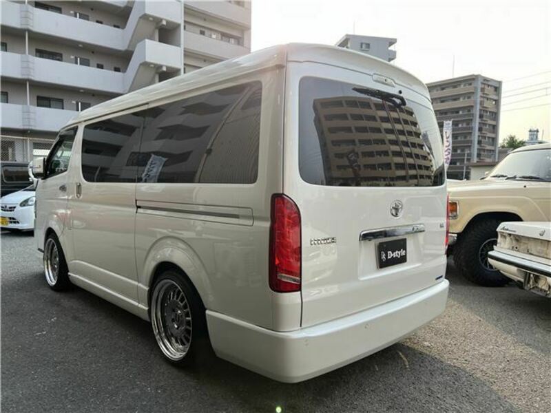 HIACE