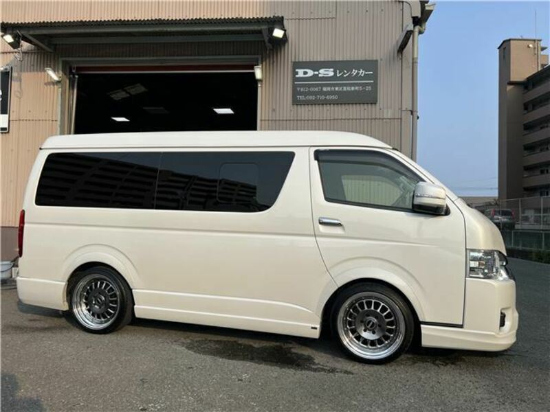 HIACE
