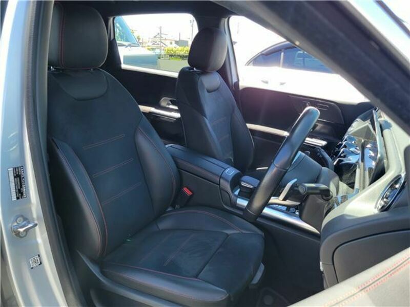 B-CLASS