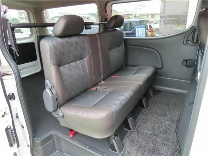 NV350 CARAVAN