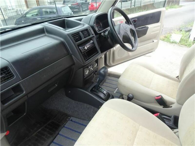 PAJERO MINI