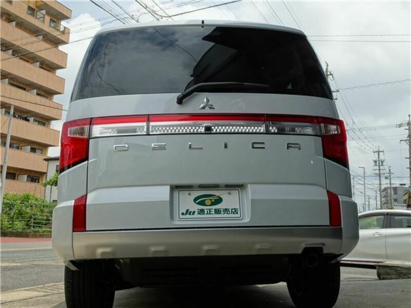 DELICA D5