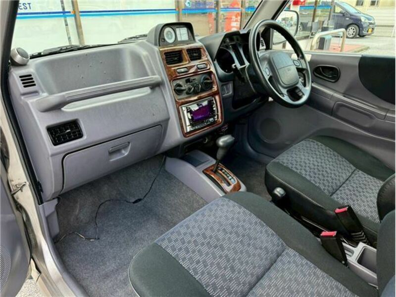 PAJERO MINI
