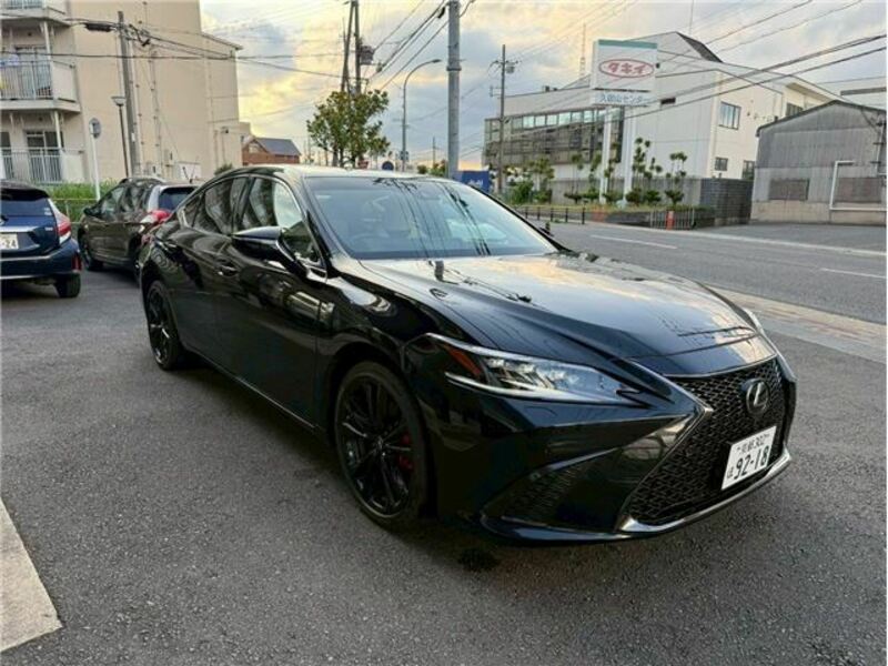 LEXUS ES