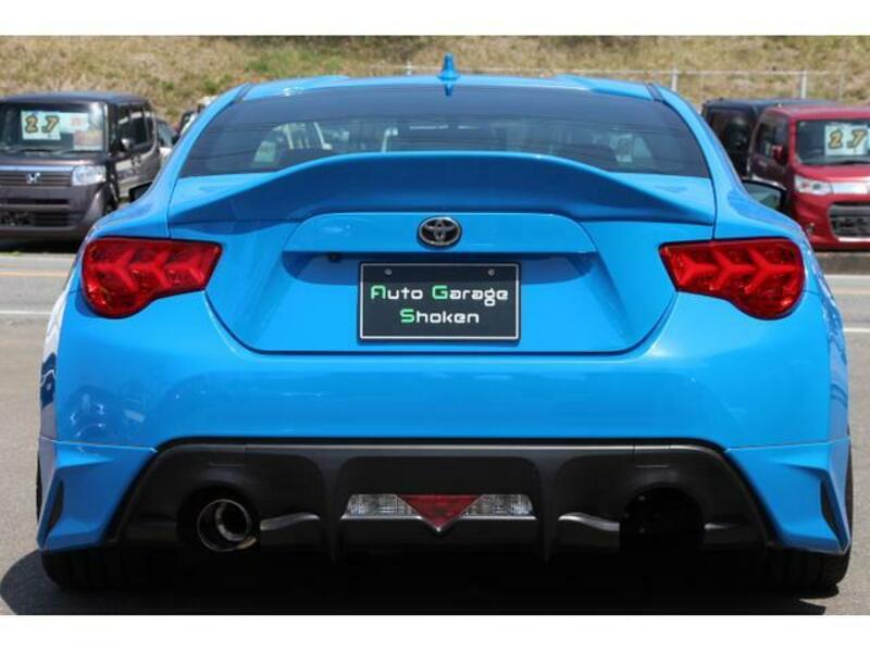 86