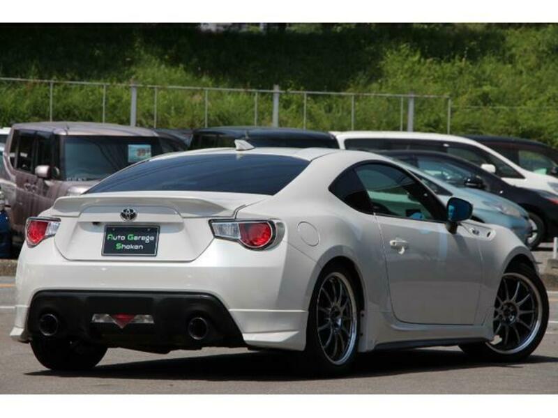 86