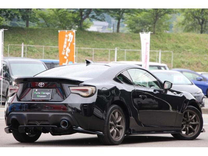 86
