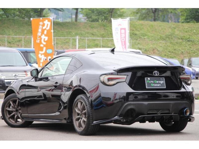 86