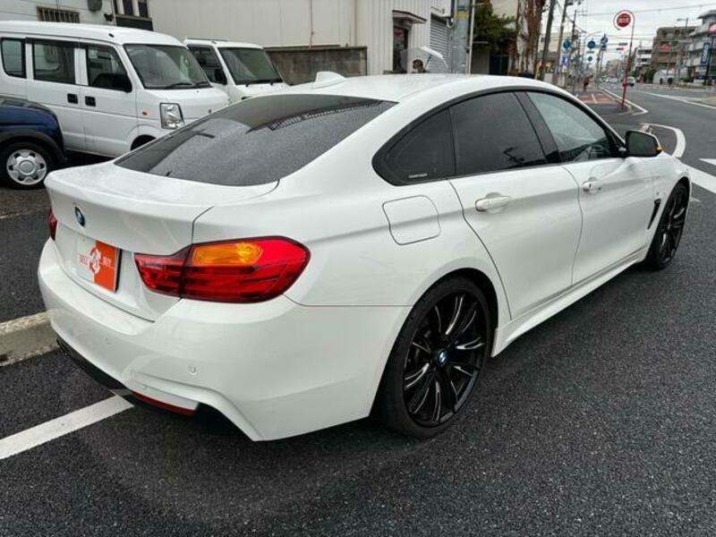 4 SERIES