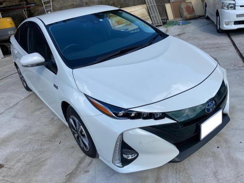 PRIUS PHV