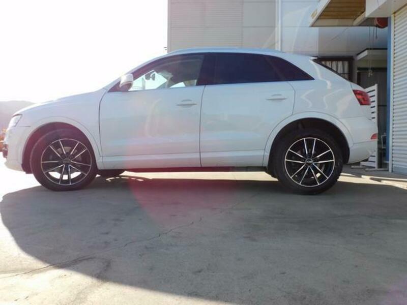 Q3