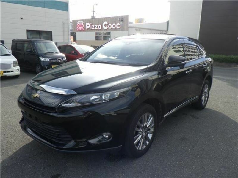TOYOTA HARRIER