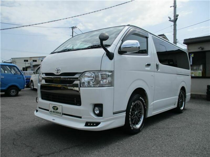 HIACE