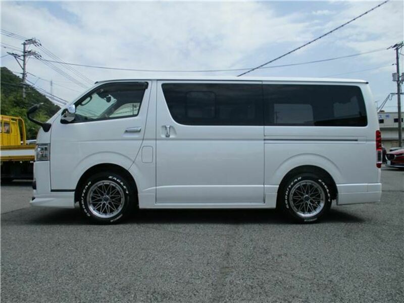 HIACE