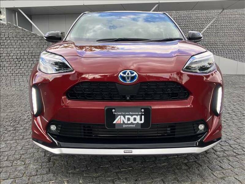 YARIS CROSS