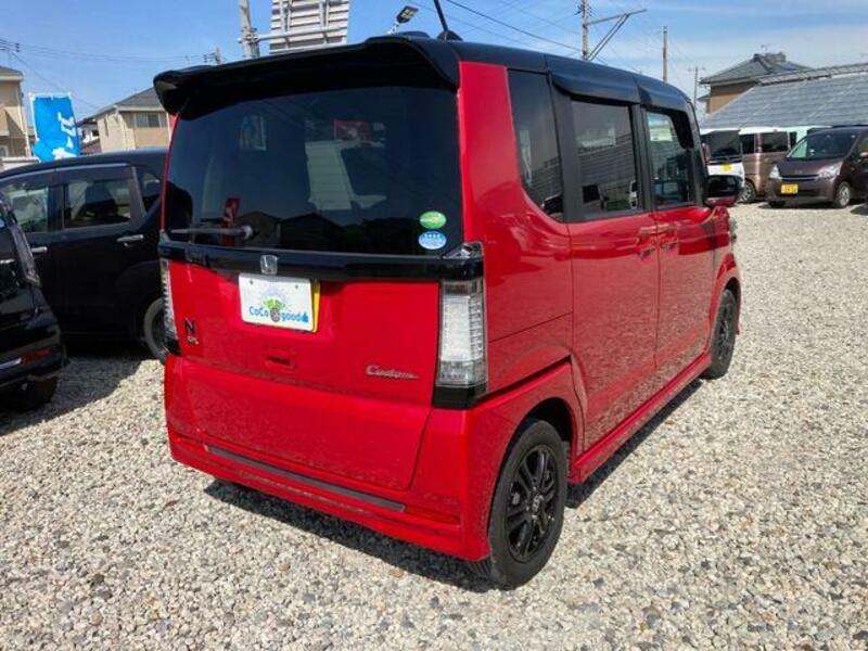 N BOX CUSTOM