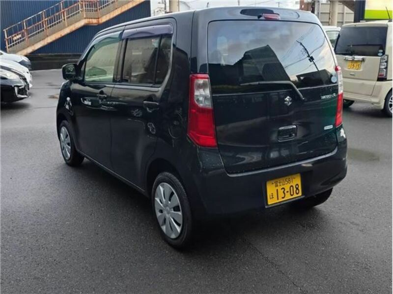 WAGON R