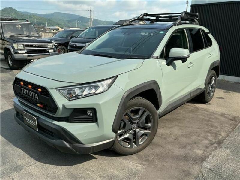 TOYOTA RAV4