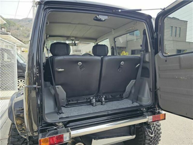 JIMNY SIERRA