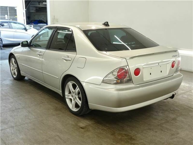 ALTEZZA