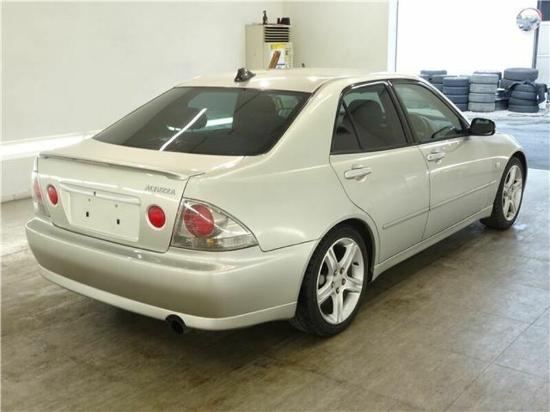 ALTEZZA