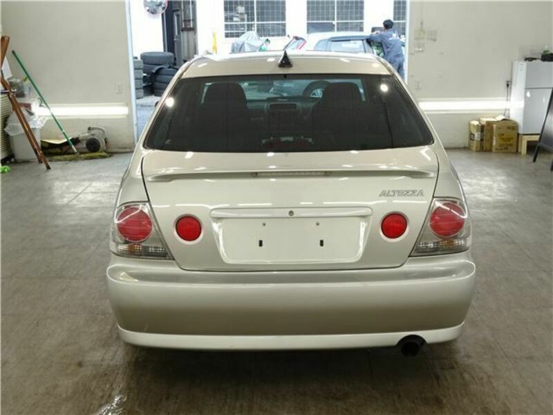 ALTEZZA