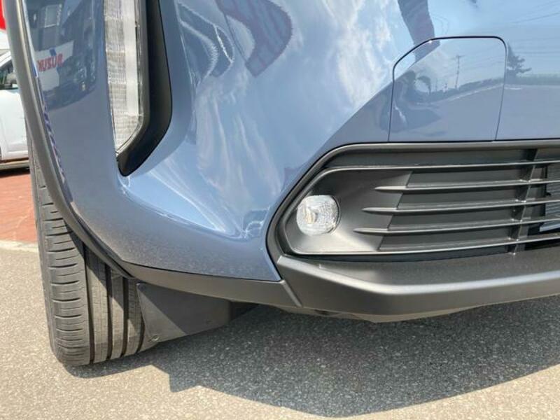 YARIS CROSS