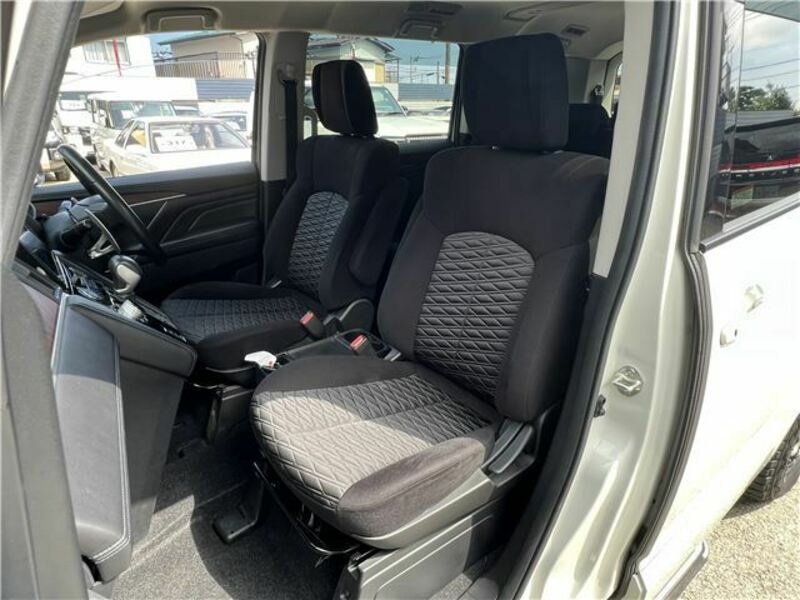 DELICA D5