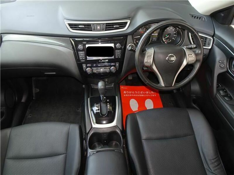 X-TRAIL