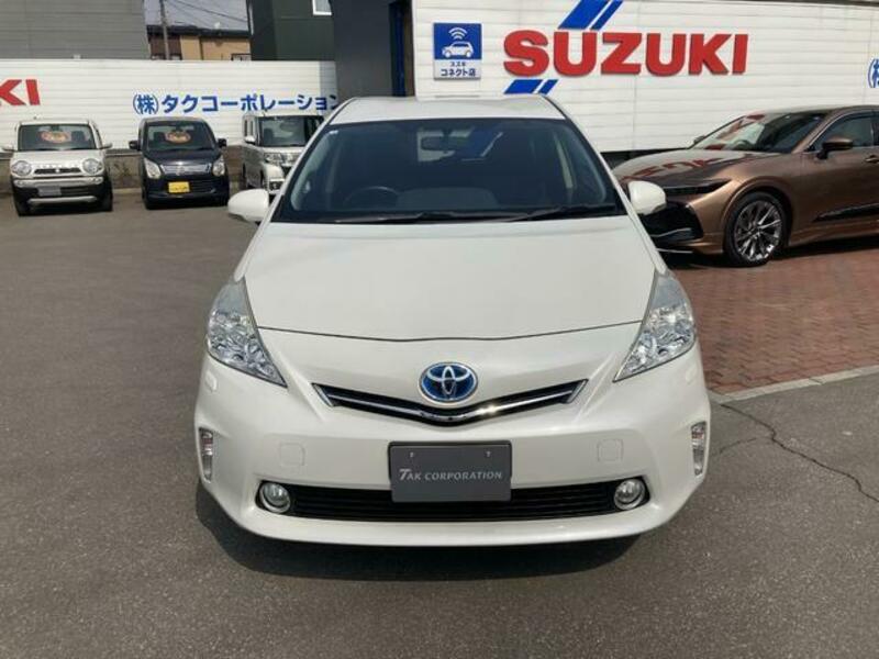 PRIUS ALPHA