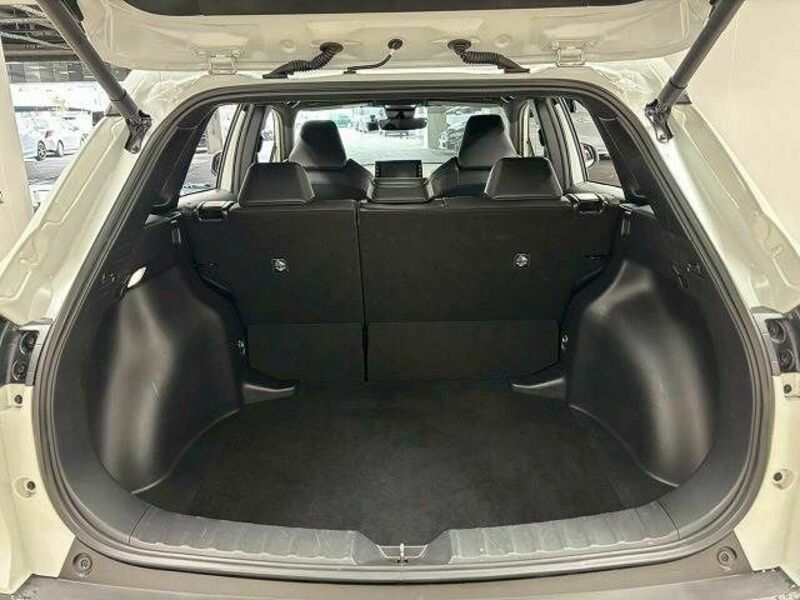 COROLLA CROSS