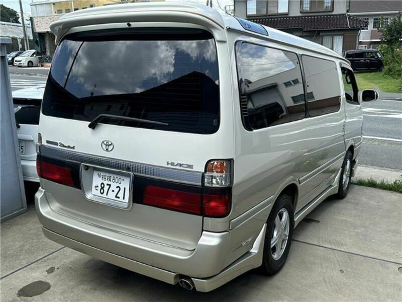 HIACE