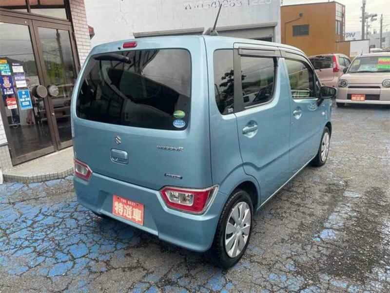 WAGON R