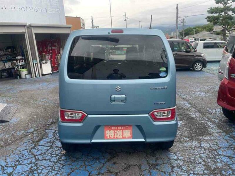 WAGON R