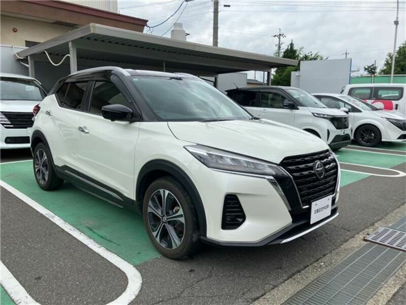 NISSAN KIX