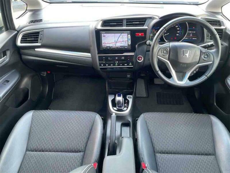 FIT HYBRID