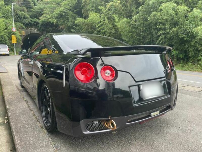 SKYLINE