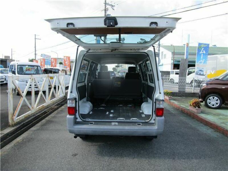 BONGO VAN