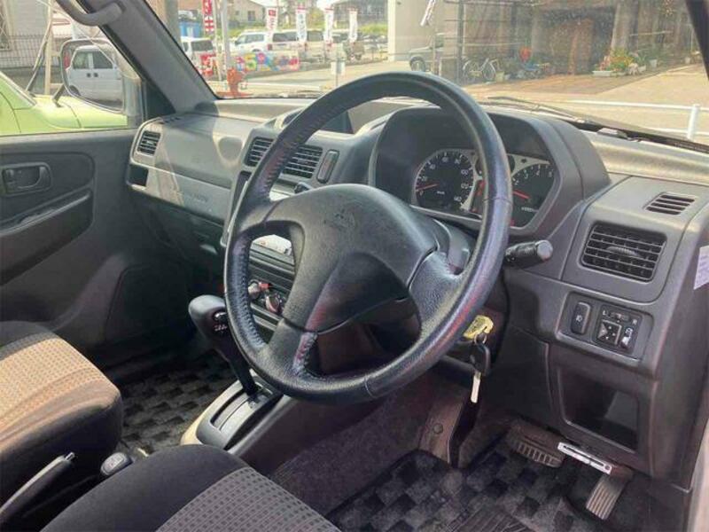 PAJERO MINI