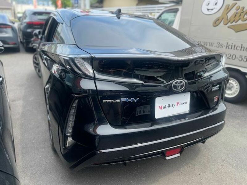 PRIUS PHV